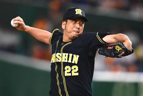 2019年7月26日 巨人対阪神 最後を締めセーブをあげる藤川球児(撮影・清水貴仁)
