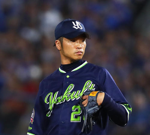 サヨナラ負けを喫したヤクルト近藤（撮影・足立雅史）