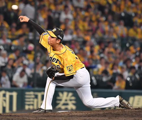 阪神3番手で登板する浜地（撮影・上田博志）