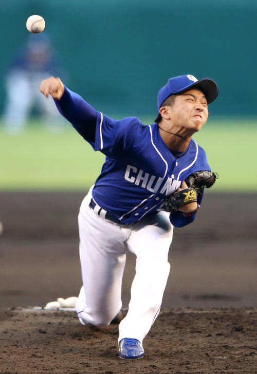 阪神対中日　初勝利を挙げた中日山本（撮影・上山淳一）