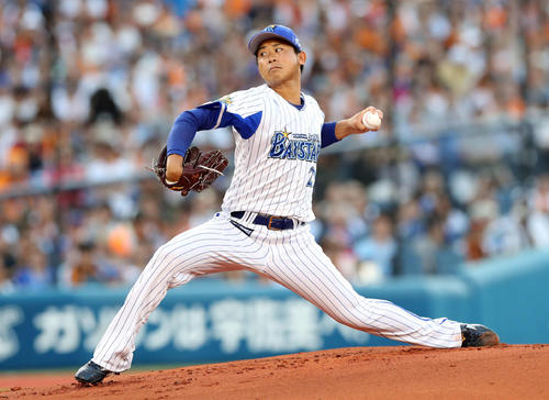 DeNA対巨人　先発し力投するDeNA今永（撮影・鈴木正人）