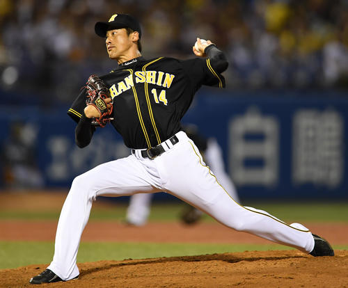 ヤクルト対阪神　6回裏から登板した阪神能見（撮影・横山健太）