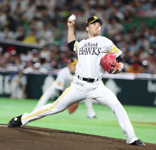 ソフトバンク先発の千賀（撮影・梅根麻紀）