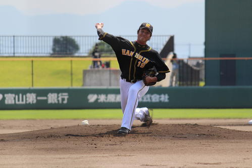 阪神藤浪は10日、ウエスタン・リーグ中日戦（高岡）に先発。1軍再昇格に向けて再スタートを切った（撮影・佐井陽介）