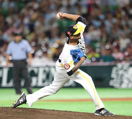 ソフトバンク先発のミランダ（撮影・梅根麻紀）