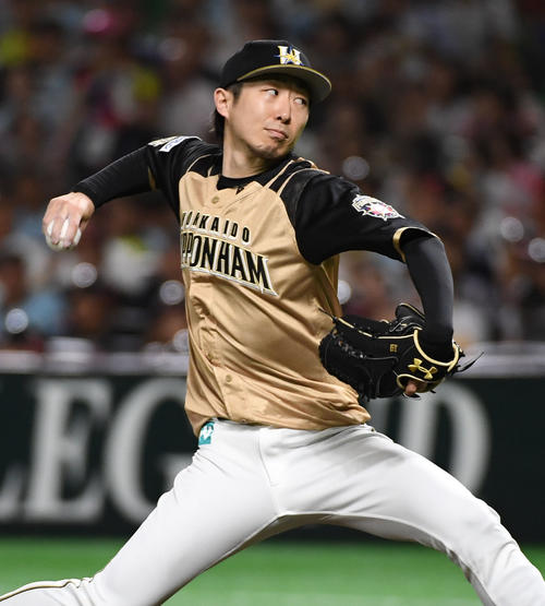 ソフトバンク対日本ハム　3回裏から好投する金子弌大（撮影・今浪浩三）