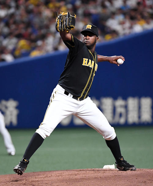 中日対阪神　阪神先発のガルシア（撮影・前岡正明）