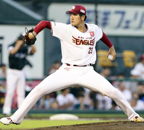 楽天対ソフトバンク　楽天先発の弓削（撮影・浅見桂子）