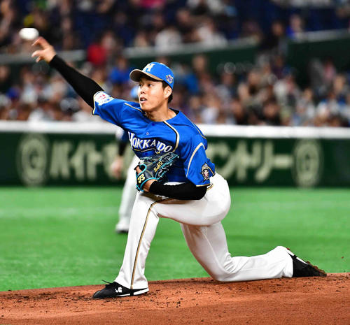 日本ハム対ロッテ　日本ハム先発の杉浦（撮影・小沢裕）
