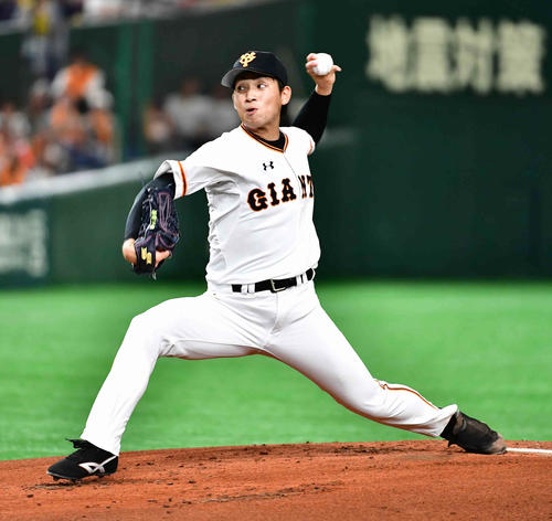 巨人対阪神　巨人先発の高橋（撮影・小沢裕）