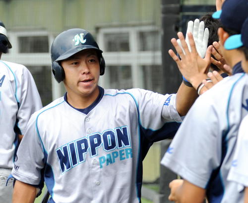 2回、先制2ランを放った日本製紙石巻・小野