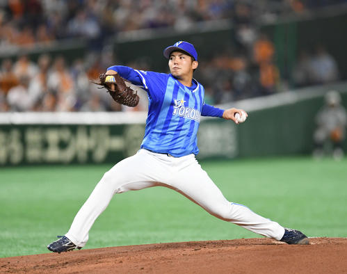 力投するDeNA先発の東（2019年8月23日撮影）