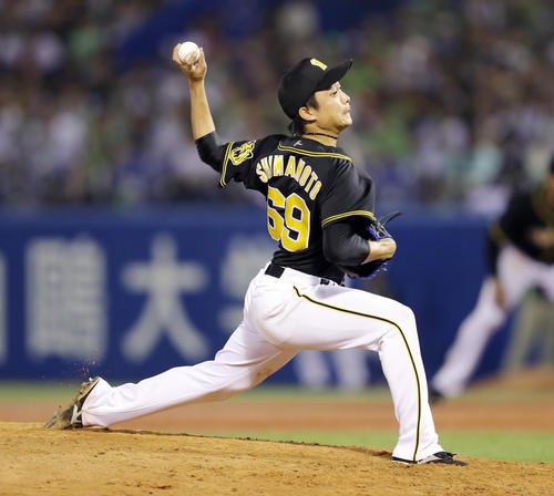 ヤクルト対阪神　5回途中から登板する島本（撮影・前田充）