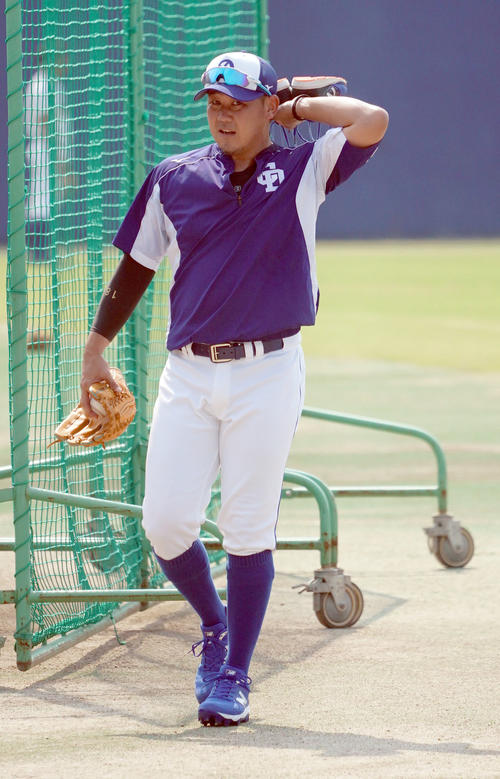 9月に球団と去就を話し合うことが分かった松坂