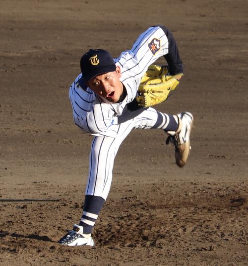 東海大対大東大　東海大・山崎伊織投手が1安打無失点で自身初となる完投勝利を完封で飾った（撮影・古川真弥）