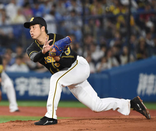 DeNA対阪神　先発した阪神の青柳（撮影・柴田隆二）