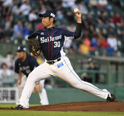 オリックス対西武　西武先発の榎田（撮影・渦原淳）