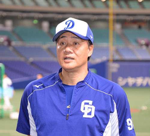 中日与田監督
