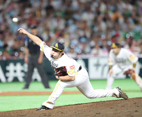 ソフトバンク対ロッテ　9回に登板した森（撮影・梅根麻紀）