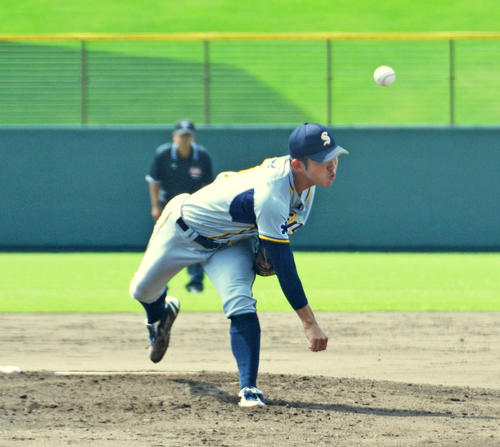 先発し、8回途中3失点だった西濃運輸・堀田（撮影・望月千草）