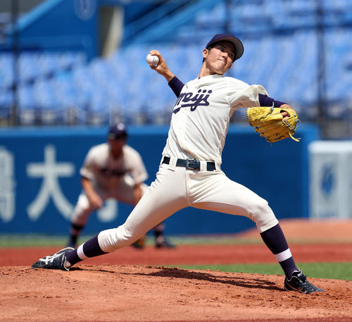 力投する明大・森下（2019年6月17日）