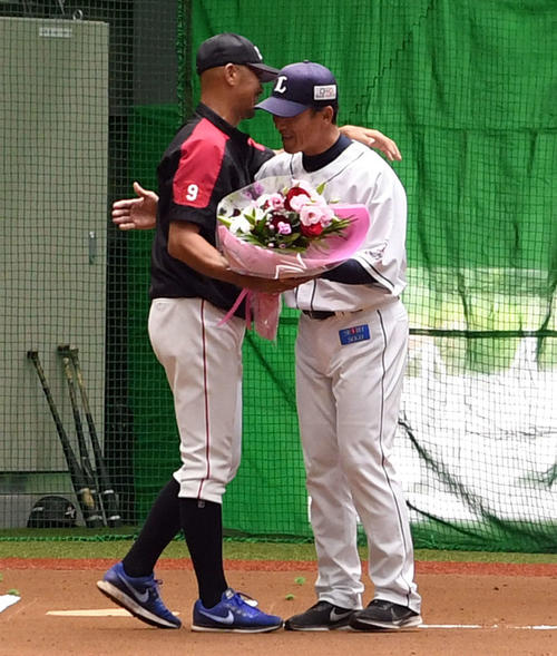 今季引退するロッテ福浦和也（2019年9月16日撮影）