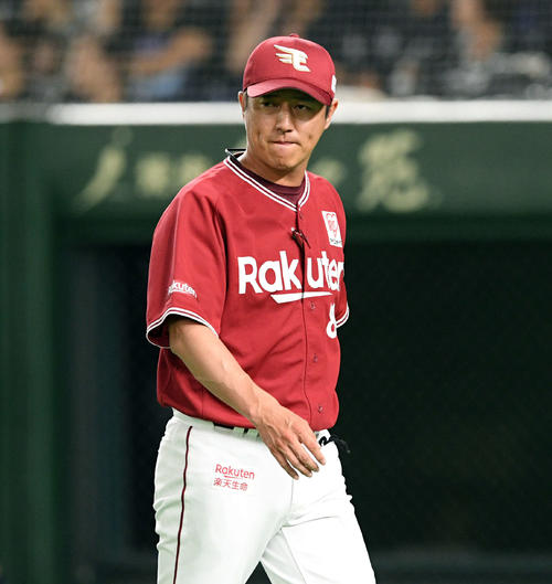 楽天平石洋介監督（2019年8月22日撮影）