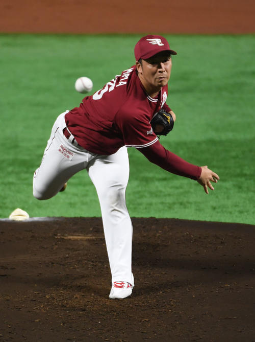 8勝目を挙げた楽天美馬学（撮影・今浪浩三）