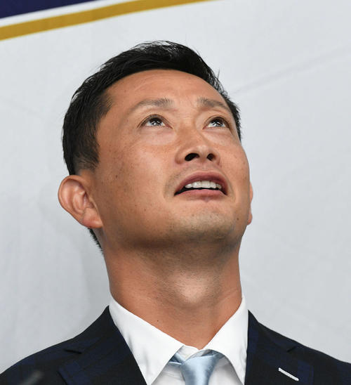 引退を発表したオリックス岸田（撮影・渦原淳）