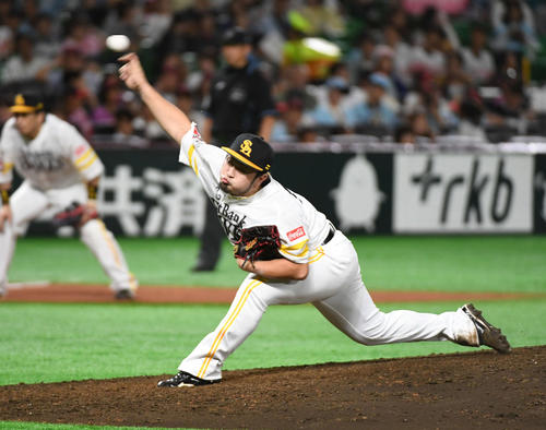 ソフトバンク対日本ハム　9回を抑えた森（撮影・今浪浩三）