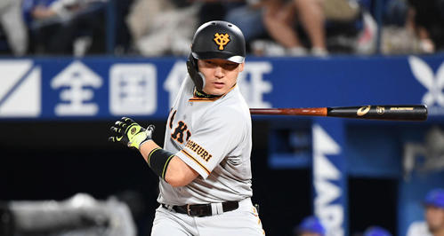 丸は右越え2点本塁打を放つ（2019年9月12日）