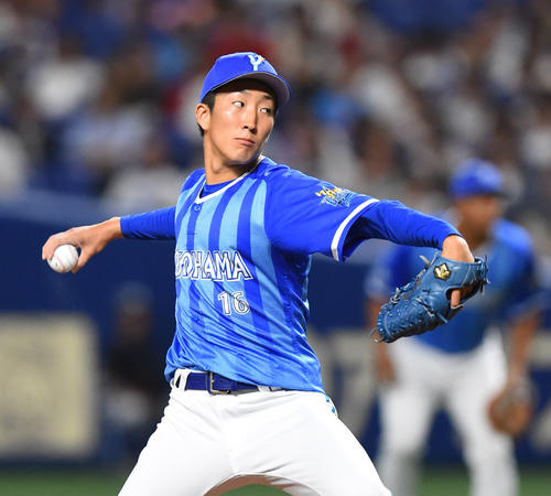 中日対DeNA　1回裏、登板するDeNA先発の大貫晋一（撮影・森本幸一）
