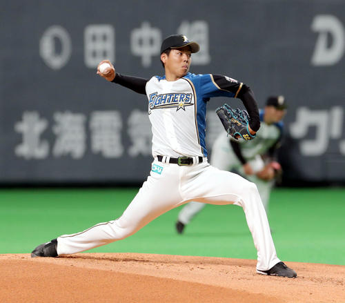 日本ハム対オリックス　日本ハム先発の杉浦（撮影・佐藤翔太）