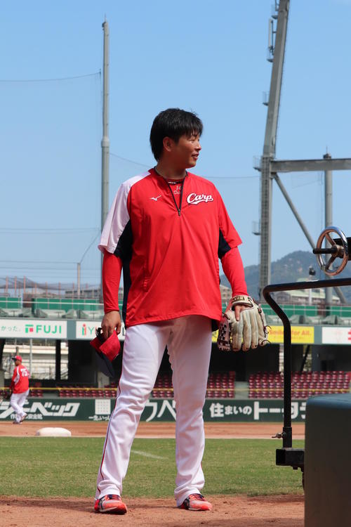 マツダスタジアムで練習を行った広島大瀬良（撮影・村野森）