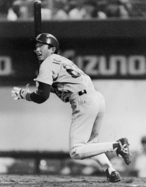 95年、中日在籍時に2番ショートでスタメン出場し安打を放った市原圭氏