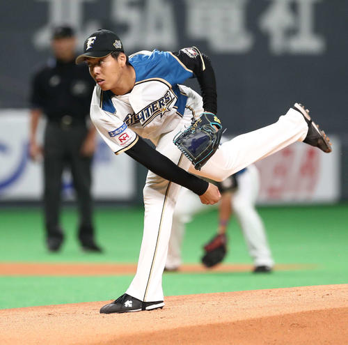 日本ハム対オリックス　日本ハム先発の杉浦（撮影・黒川智章）