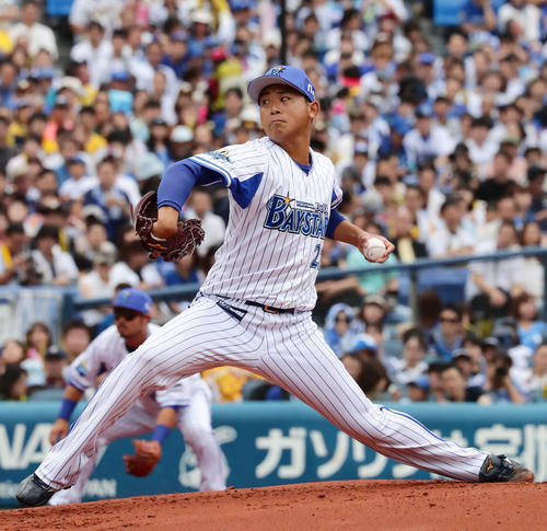 DeNA対阪神　力投するDeNA先発の今永（撮影・丹羽敏通）