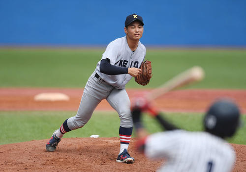 立教対慶応　4回表立教1死、先発森田晃は太田から三振を奪う（撮影・加藤諒）