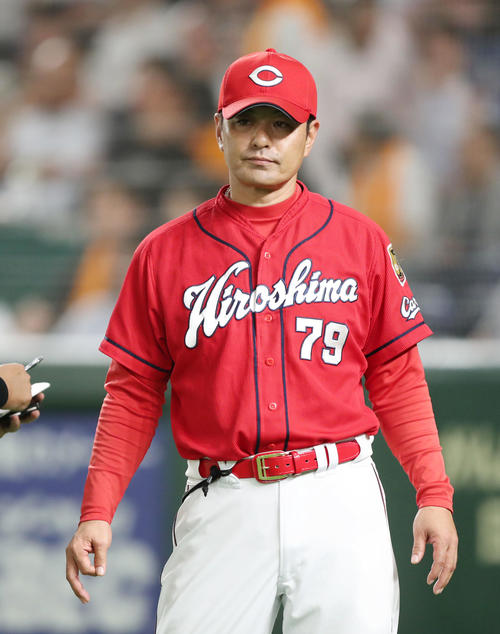 広島緒方孝市監督