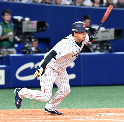 楽天浅村栄斗