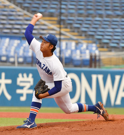 東洋大対駒大　先発した駒大・竹本（撮影・柴田隆二）