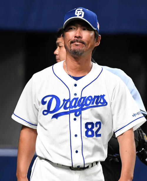小笠原道大氏（19年撮影）