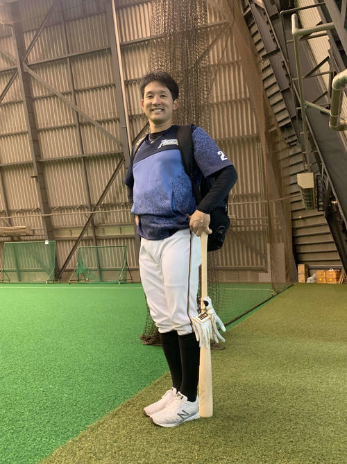 背番号2が左袖に輝く日本ハム杉谷（撮影・中島宙恵）