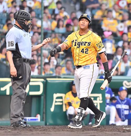 三振に倒れるヤンハービス・ソラーテ（2019年8月1日）