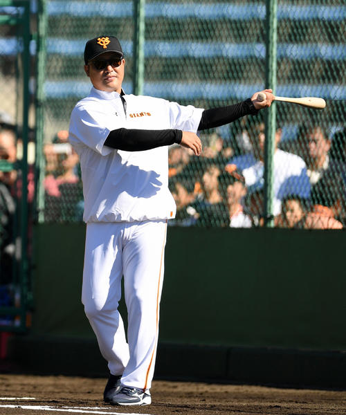 村田修一コーチ（2018年10月29日撮影）