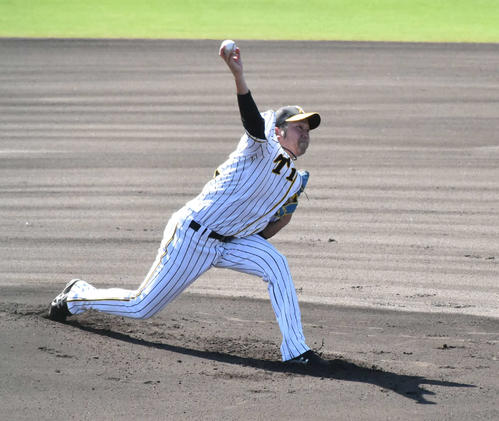 フェニックスリーグ日本ハム戦、先発し3回2安打無失点と力投した高野（撮影・真柴健）