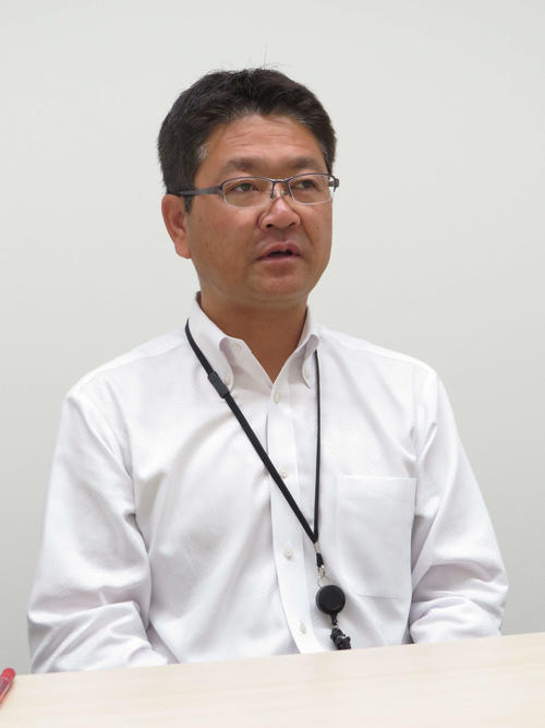 新球場誘致の経緯を語る北広島市の川村企画財政部長兼ボールパーク推進室長（撮影・本間翼）