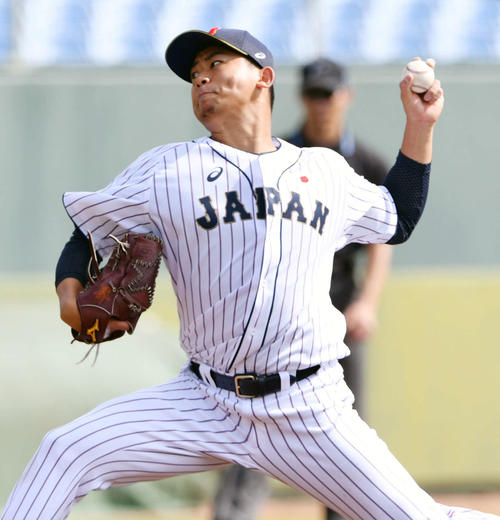 日本代表対オリックス　日本代表先発で力投するDeNA今永（撮影・滝沢徹郎）