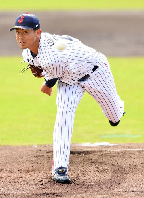 日本代表対オリックス　日本代表先発で力投するDeNA今永（撮影・滝沢徹郎）