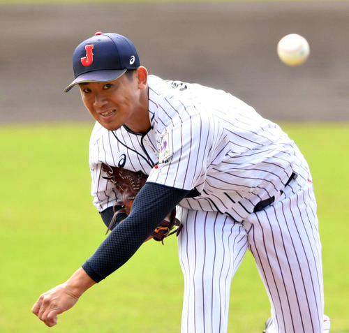 日本代表対オリックス　日本代表先発で力投するDeNA今永（撮影・滝沢徹郎）